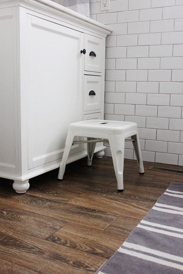 5 Ways To Save On Your Bathroom Remodel | Rochester MN Moms Blog