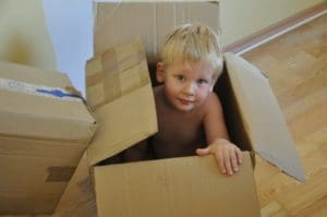 moving, moving house, moving boxes, rochester mn, roch mn, rochester, minnesota, moving mom, family moving