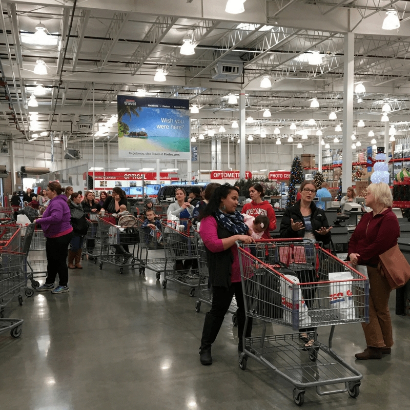Costco Mom Hour Event Recap | Rochester MN Moms Blog costco, costco favorites, costco mom hour, city moms blog network, organic food, bulk food, bulk organic foods, bulk warehouses, kid snacks, organic food costco, rochester mn, roch mn, rochester, minnesota