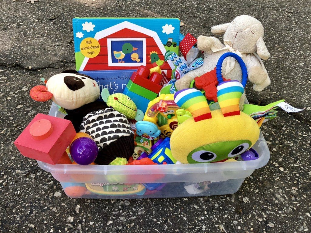  car toys for littles, entertaining toddlers on a road trip, long car rides with toddlers, road trip hacks, road tripping with littles, snacks and toys for car trips, tricks for long car rides