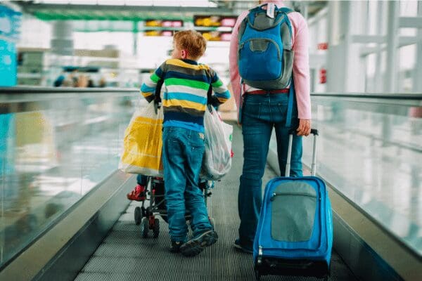 mom & child at airport