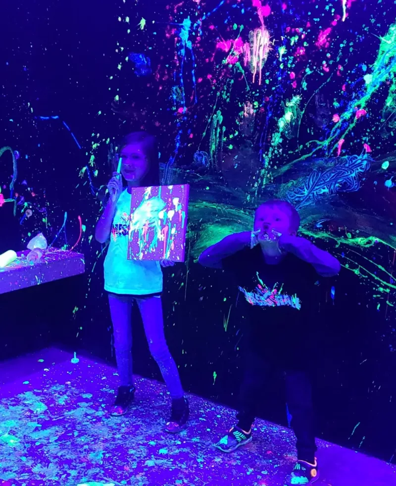 Splatter Paint Room