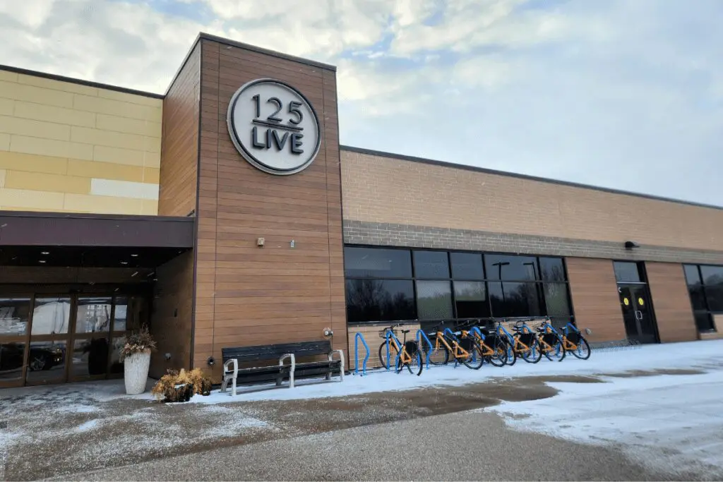 Exterior of 125 LIVE in Rochester, MN
