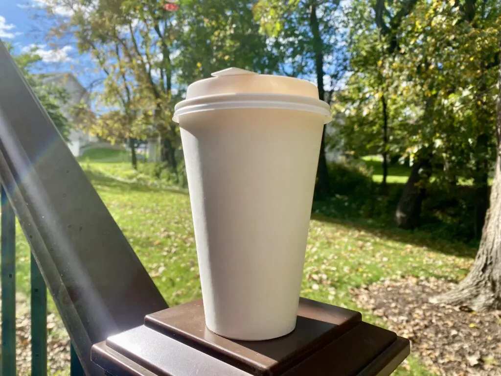 fall inspired coffee shop drinks